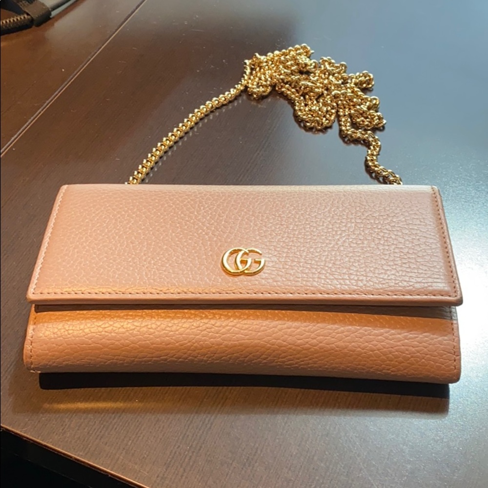 Authentic Gucci GG Marmont Leather Chain Wallet